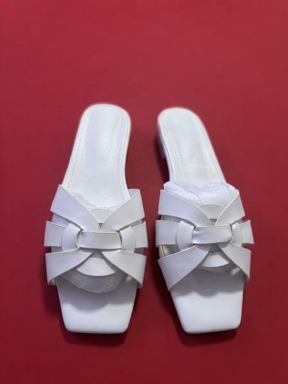 Women’s White Slide Sandals with Knotted Detail